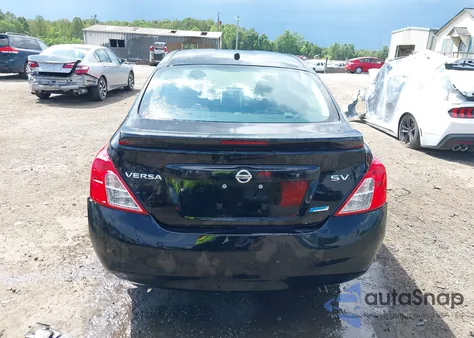 2013 Nissan Versa 1.6 Sv z USA, uszkodzony, nr VIN 3N1CN7AP7DL878376